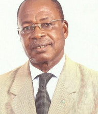 Carlos Nsue Otong, miembro de la Academia Ecuatoguineana de la Lengua.