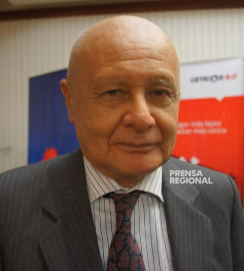 Ismael Pinto Vargas, miembro de número de la Academia Peruana de la Lengua. Foto: Prensa regional.