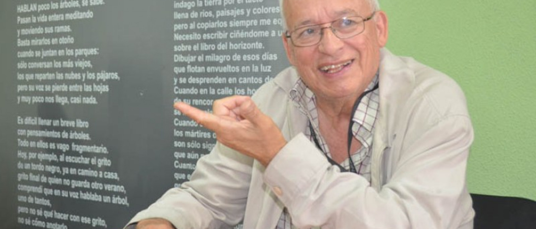 José Napoleón Oropeza, miembro de número de la Academia Venezolana de la Lengua. Foto: Tiempo Universitario.