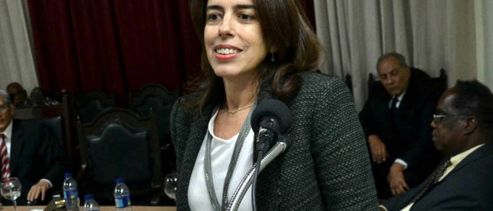 María José Rincón, miembro de la Academia Dominicana de la Lengua y coordinadora del taller de lectura. Foto: Acento.com.do