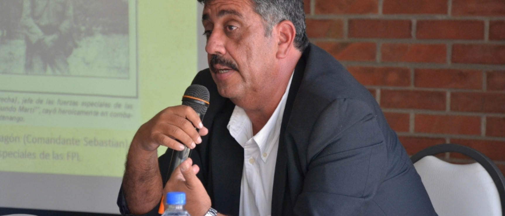 Ricardo Roque Baldovinos, miembro de número de la Academia Salvadoreña de la Lengua. Foto: Universidad Rafael Landívar 