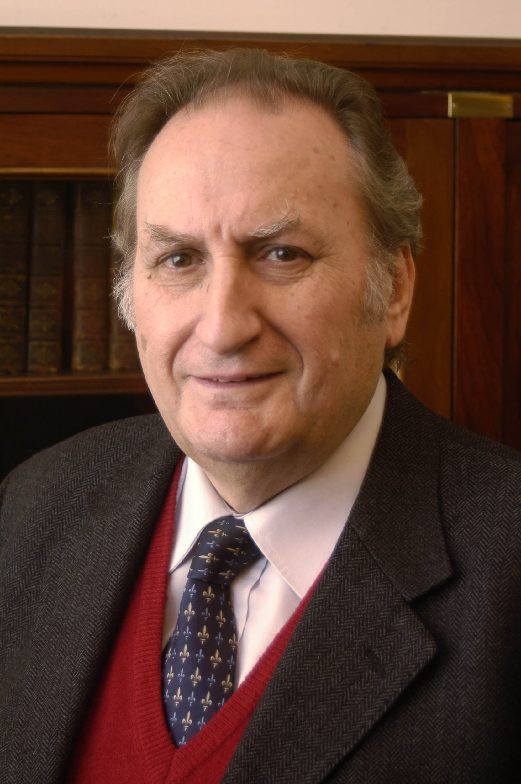 Antonio Requeni | Académico | Asociación de Academias de la Lengua Española