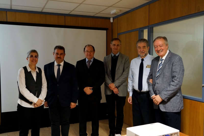 Visita de la Comisión Permanente al Centro de Estudios de la RAE y la ...