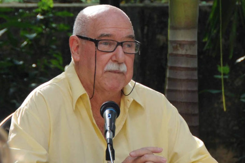 Reynaldo González Zamora Académico Asociación de Academias de la