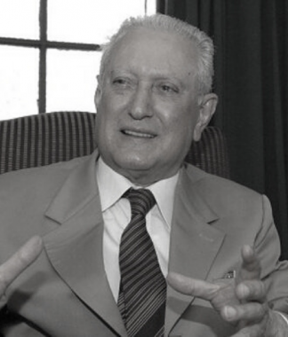 Carlos Bolívar Pedreschi, miembro de la Academia Panameña de la Lengua (foto: Universidad de Panamá)