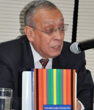 José Roberto Arze Arze, director interino de la Academia Bolivariana de la Lengua