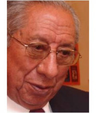 Walter Navia, miembro de la Academia Boliviana de la Lengua.