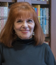 Esther González Palacios, miembro de la Academia Paraguaya de la Lengua.