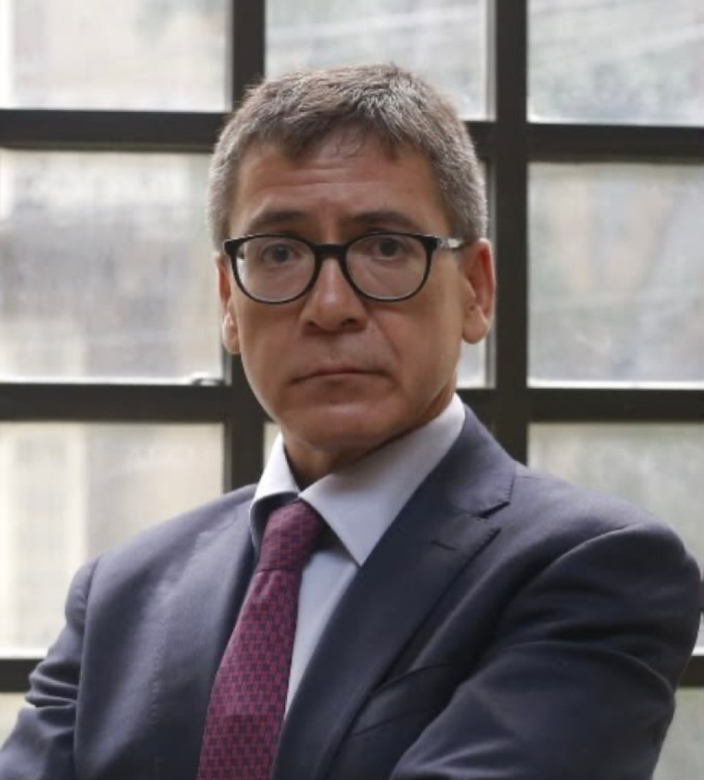 Armando González Torres, AML.