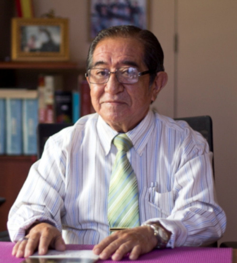 Carlos Alberto Saz, miembro de la Academia Salvadoreña de la Lengua (foto: René Figueroa)