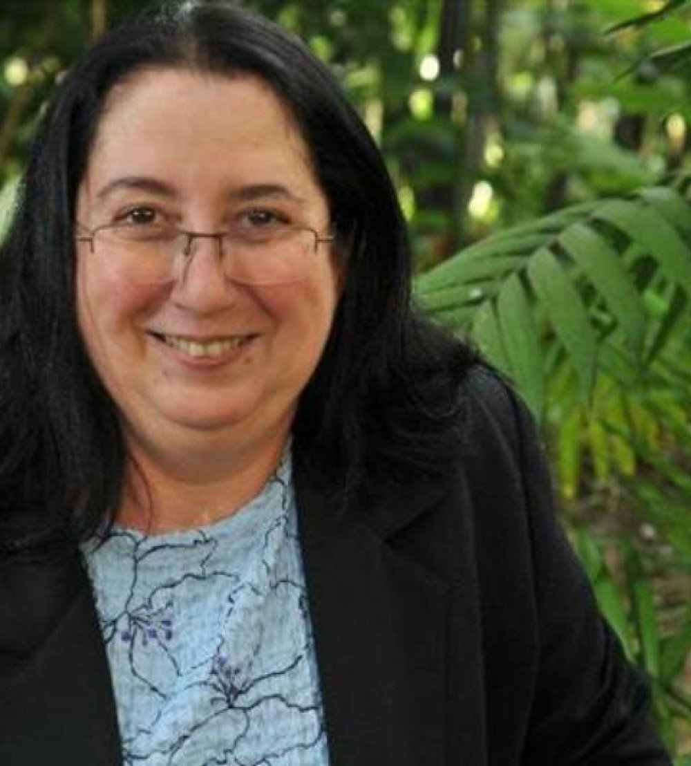 Carmen González Huguet, miembro de la Academia Salvadoreña de la Lengua. Foto: elsalvador.com