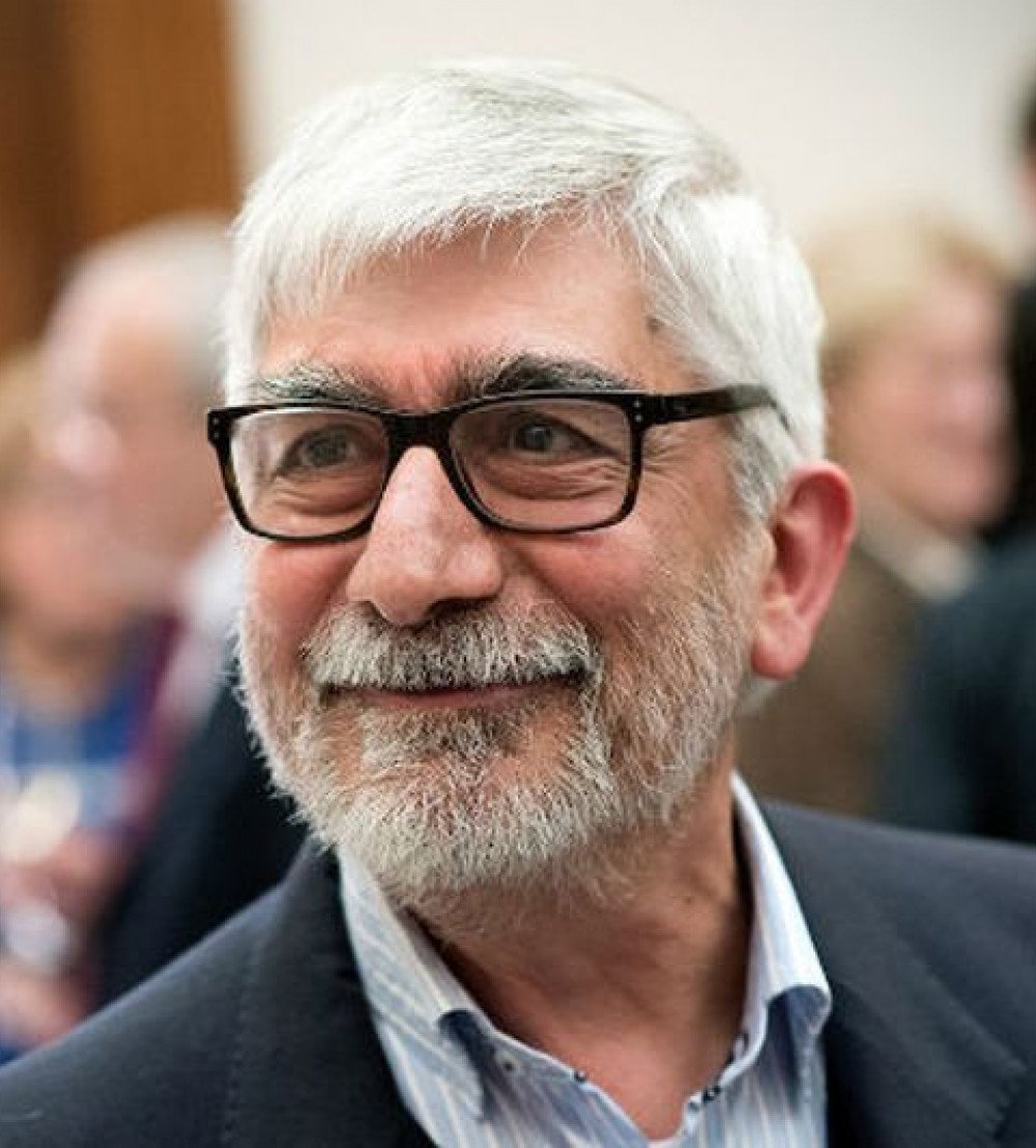 Juan A. Grompone, miembro de número de la Academia Nacional de Letras de Uruguay. Foto: Radio Uruguay.