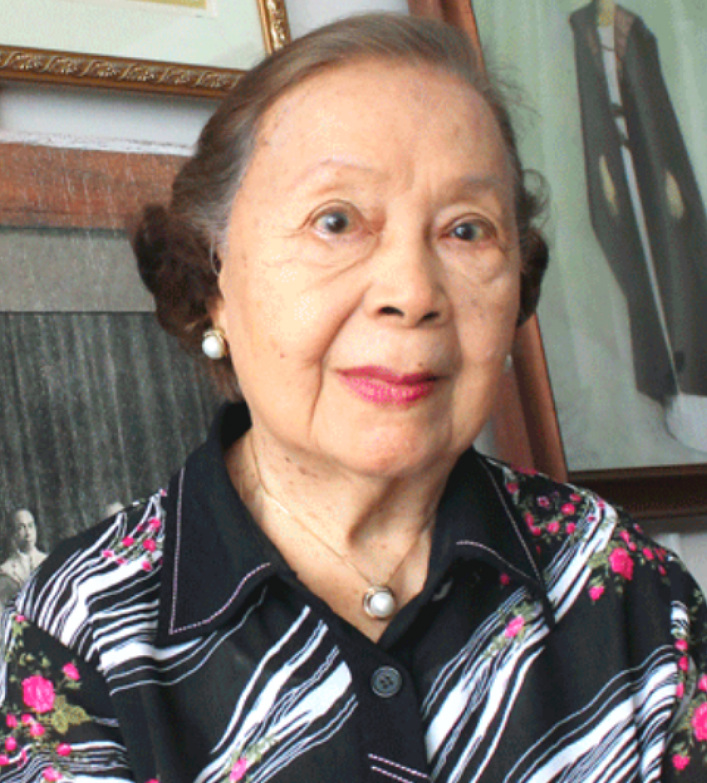 Rosalinda Orosa, miembro de la Academia Filipina de la Lengua