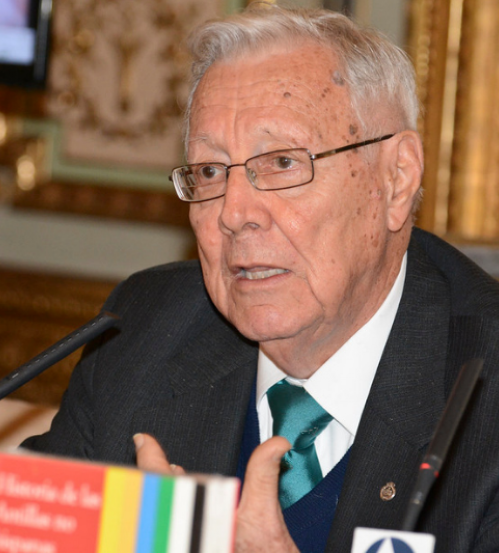 Luis Ernesto González Vales, miembro de la Academia Puertorriqueña de la Lengua Española