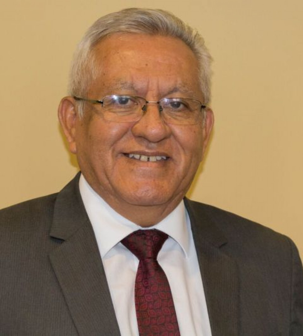 Antonio González Montes, miembro de número de la Academia Peruana de la Lengua.