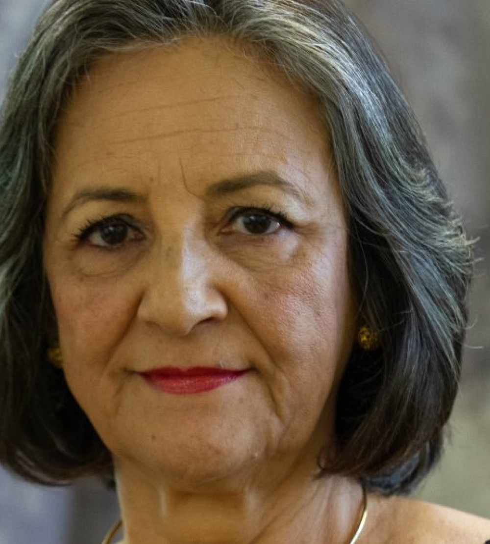 María Concepción Hernández, elegida académica de número de la ACAPLE.