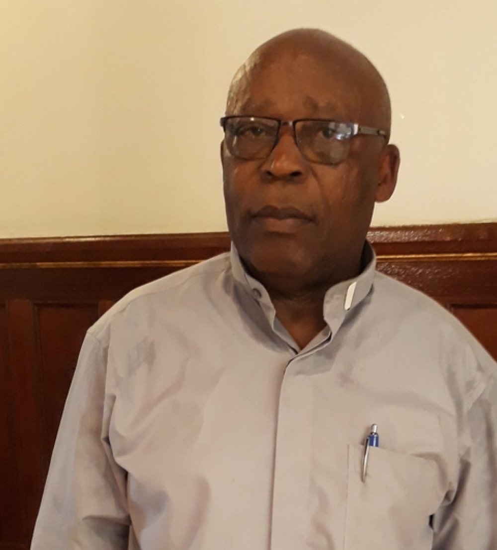 Jesús Ndong Mba Nnegue, miembro de la Academia Ecuatoguineana de la Lengua Española.