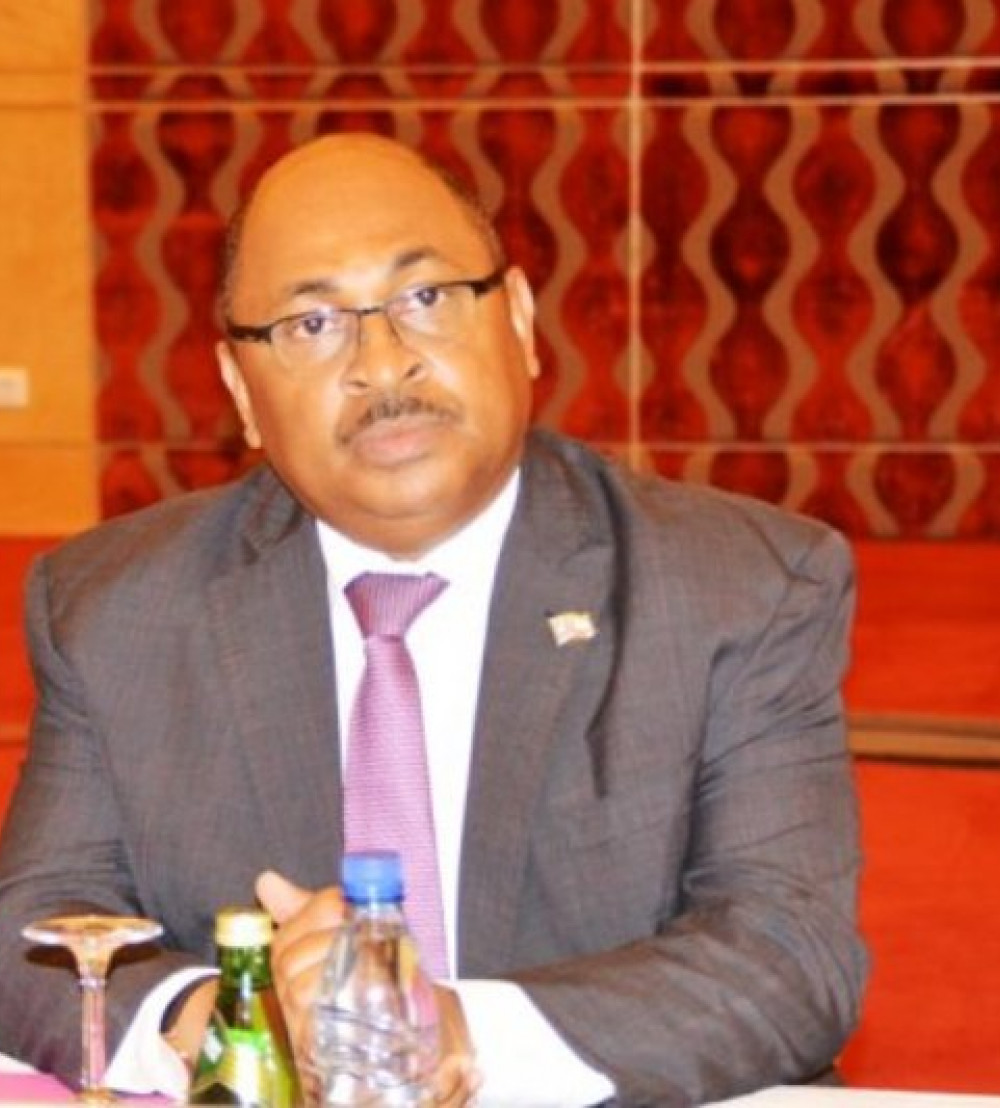 Práxedes Rabat Makambo, miembro de la Academia Ecuatoguineana de la Lengua Española.