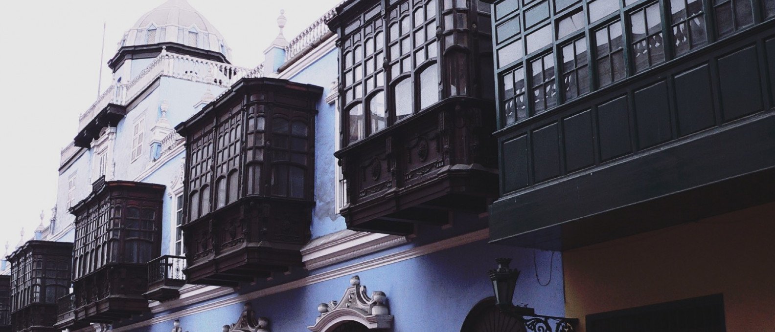 Casa de Osambela, sede de la Academia Peruana de la Lengua (Wikipedia)