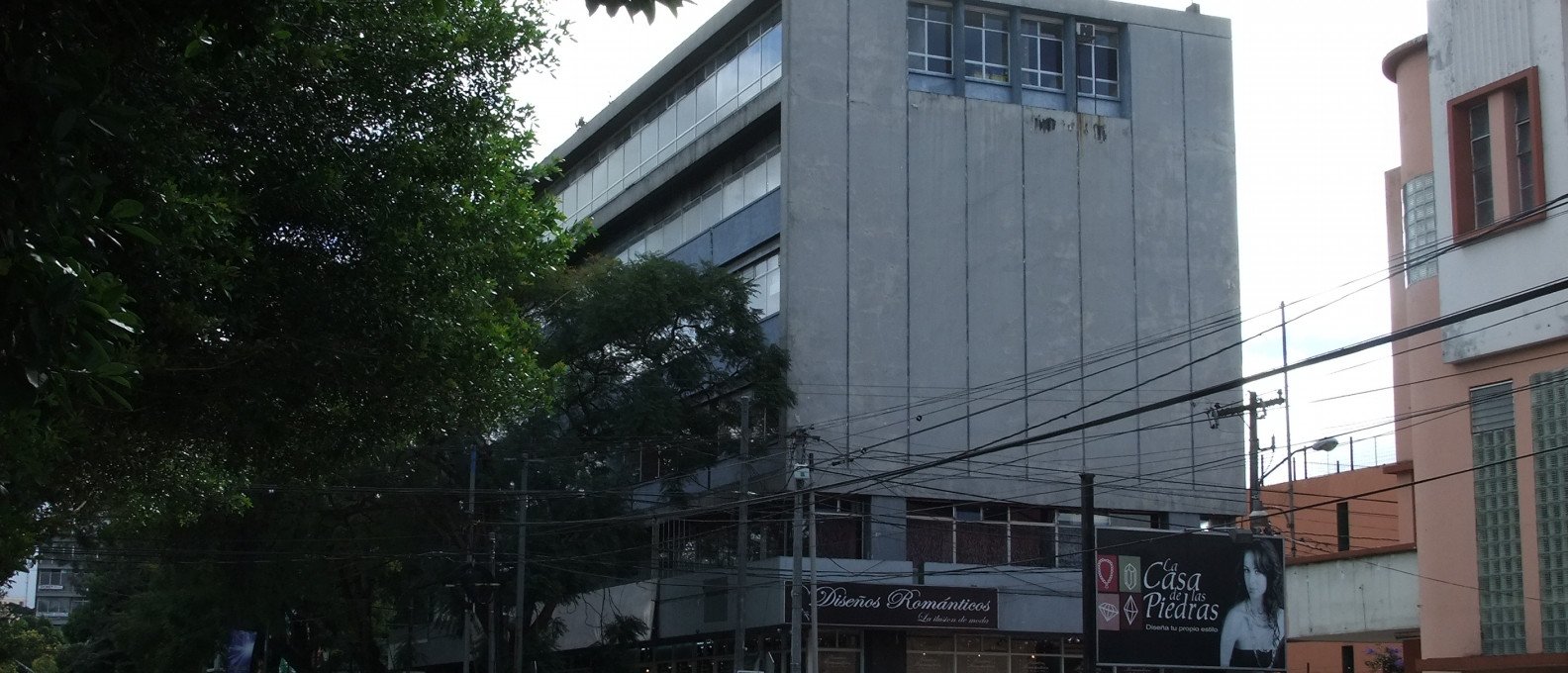 Exterior del edificio de la AGL (foto: RAE)