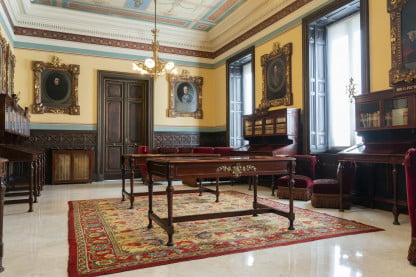 Perspectiva de la sala de directores