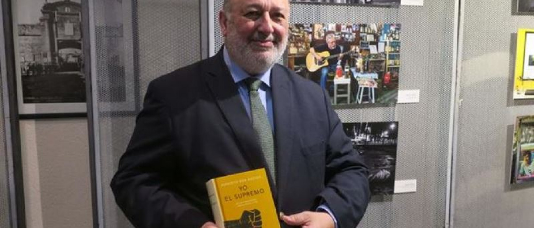 El presidente de la ANL presentó la edición conmemorativa de Roa Bastos. Foto: El diario.es