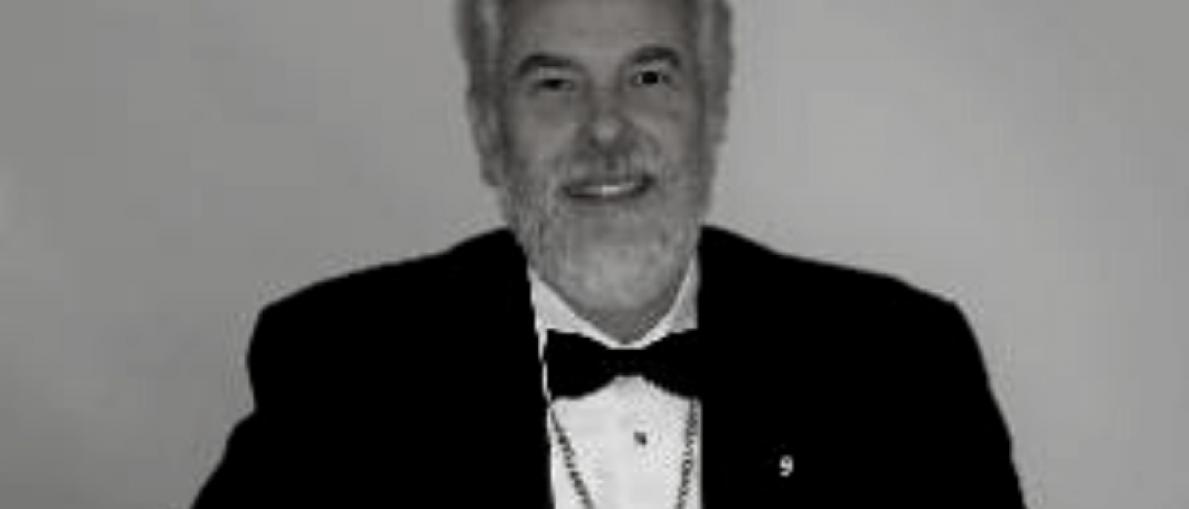 Robert Lima, miembro de la Academia Norteamericana de la Lengua Española