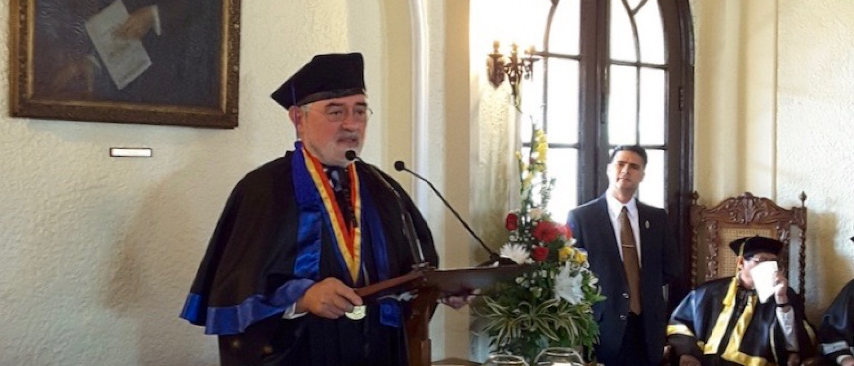 Darío Villanueva durante la sesión de investidura.