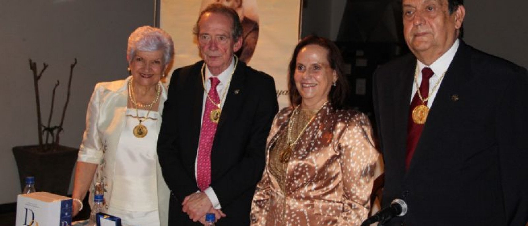 De izquieda a derecha: Estela Appleyard, José Manuel Blecua, Renée Ferrer y Juan Evangelista Aguiar.