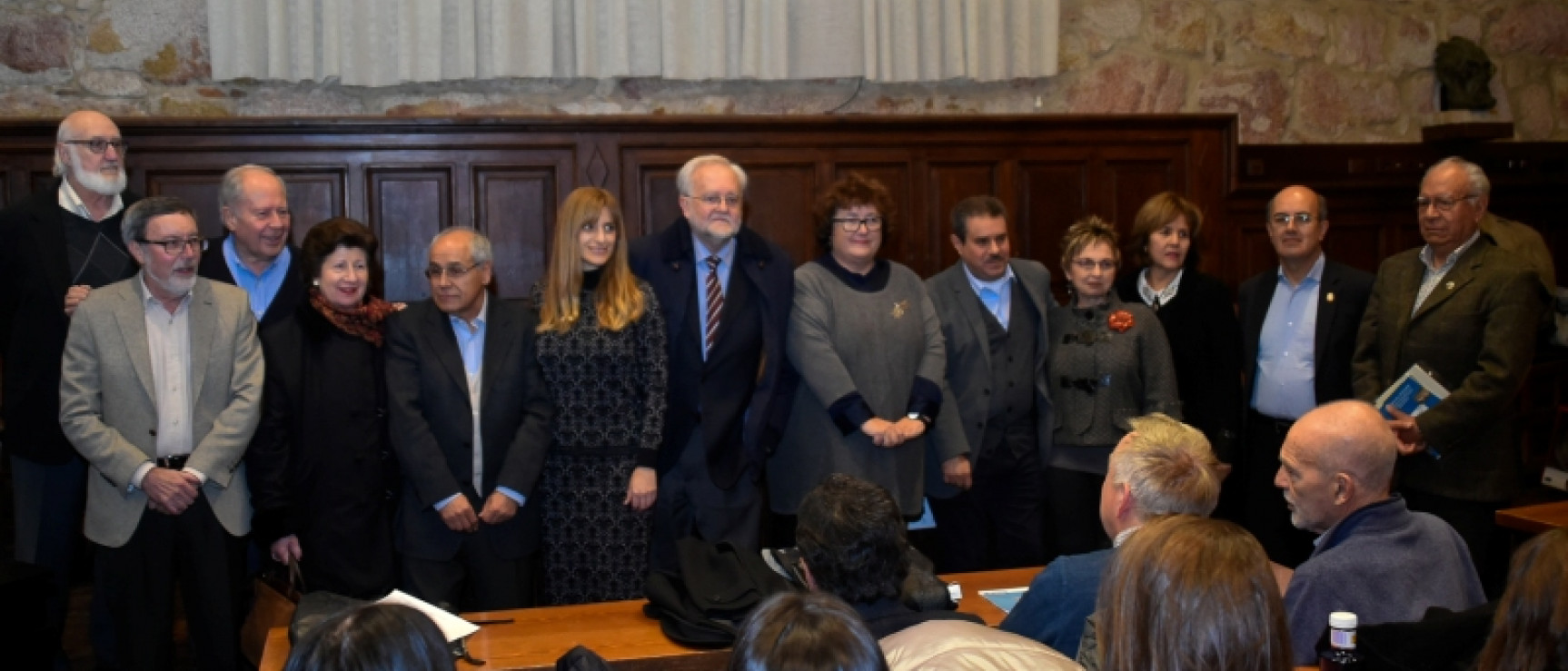 Los académicos junto a Mar Sancho, directora de Políticas Culturales de la Junta de Castilla y León. Foto: Pablo de la Peña.