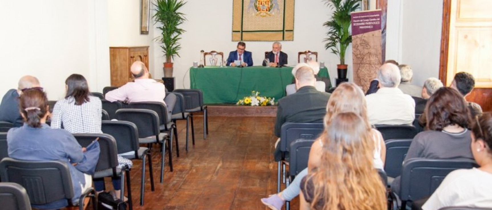 Francisco Javier Pérez diserta sobre «Hacia una teoría del panhispanismo lingüístico. Recuentos y antecedentes».