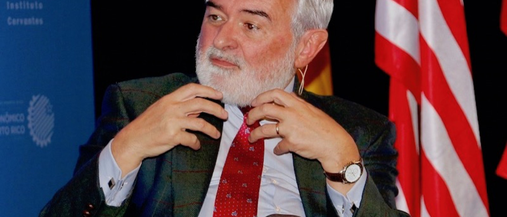 Darío Villanueva, director de la RAE.