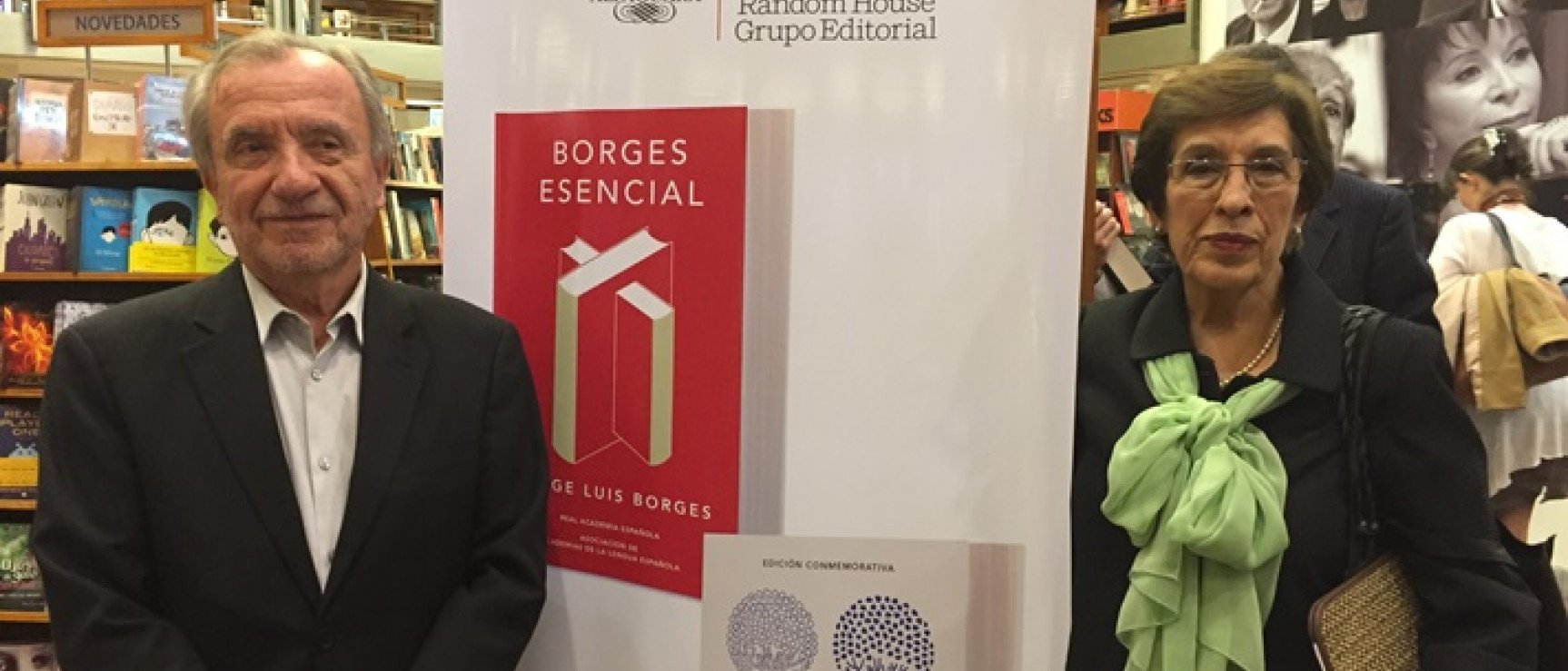 Presentación de las ediciones conmemorativas de Borges y Rubén Darío en Quito.