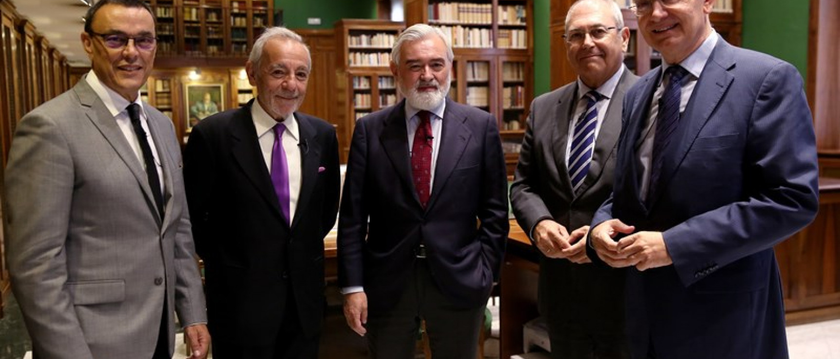 Los participantes en la presentación de hoy de «La lengua navega a América».