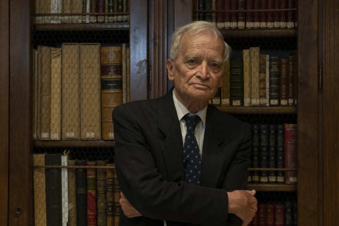 Retrato de Luis Goytisolo