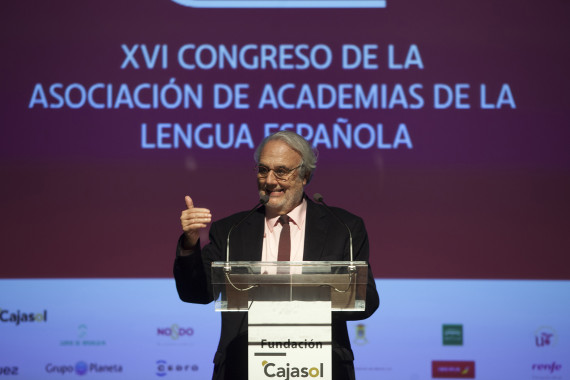 Manuel Gutiérrez Aragón en el XVI Congreso de la ASALE