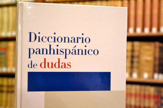 Diccionario panhispánico de dudas