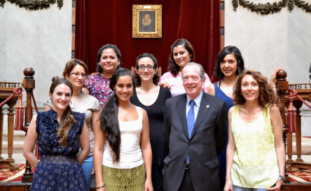 Visita de la Escuela de Lexicografía a la RAE, julio 2013