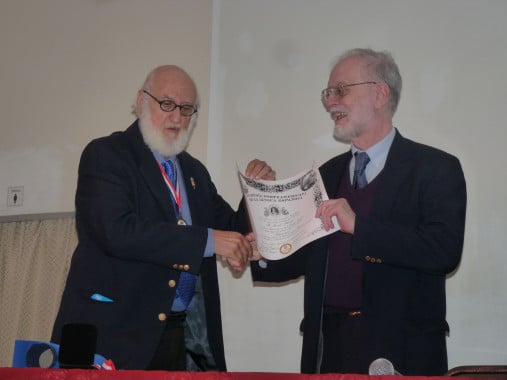 Frank Nuessel ingresa en la Academia Norteamericana de la Lengua Española.