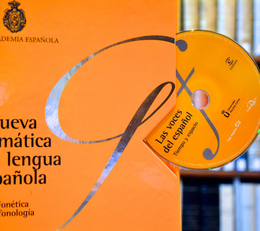 DVD que complementa el volumen «Fonética y fonología».