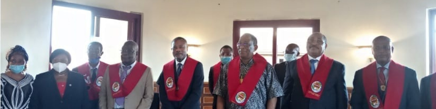 Miembros de la Academia Ecuatoguineana