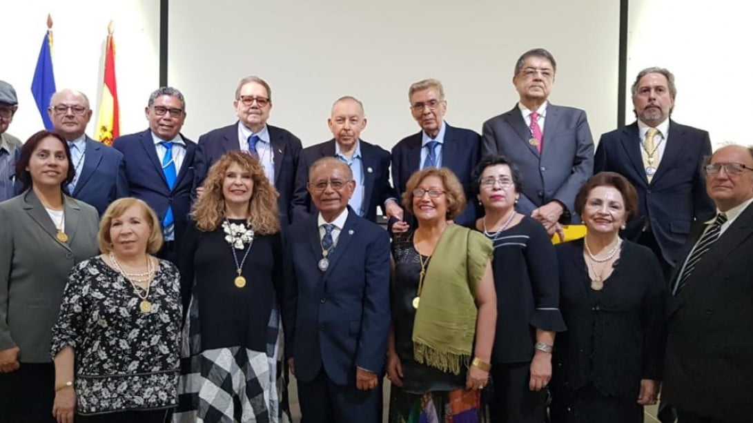 Miembros de la Academia Nicaragüense de la Lengua