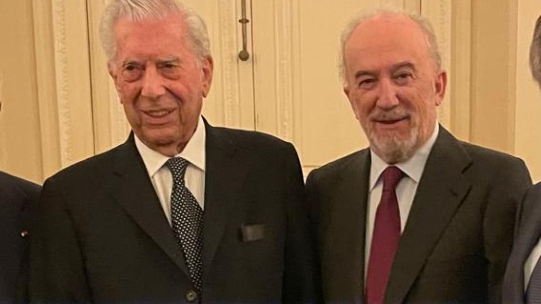 Mario Vargas Llosa y Santiago Muñoz Machado