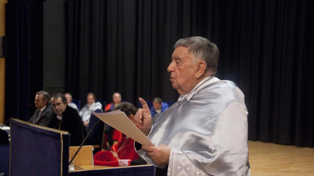 Luis María Anson: «Los medios deben ser libres». Foto: «El Imparcial».