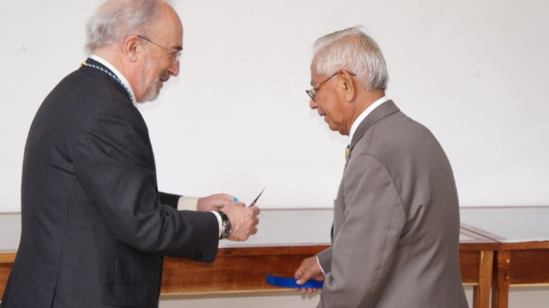 Inauguración de la exposición de libros de la ANL (foto: ANL)