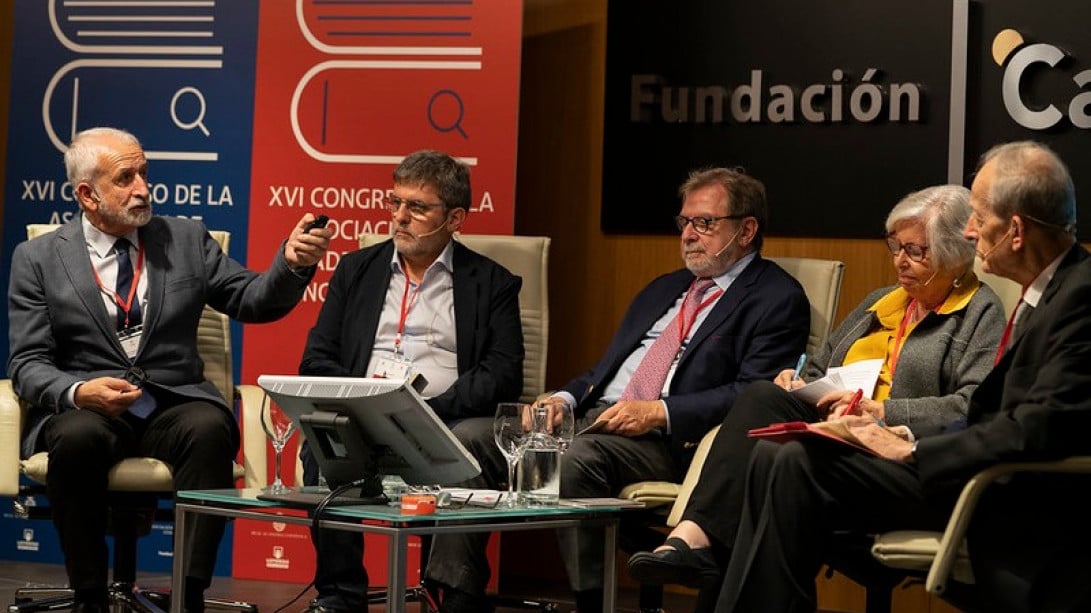 El foro «Internet, ¿una amenaza para la unidad del idioma?» en el Congreso de la ASALE (Foto: RAE)