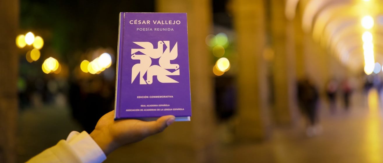 Poesía reunida, de César Vallejo