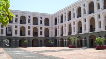Academia Puertorriqueña de la Lengua (foto: Wikimedia Commons)