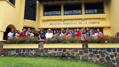 Alumnos y profesores del seminario de didáctica del español.