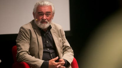 El director de la RAE, Darío Villanueva, durante su intervención. Foto: Ricardo Solís.